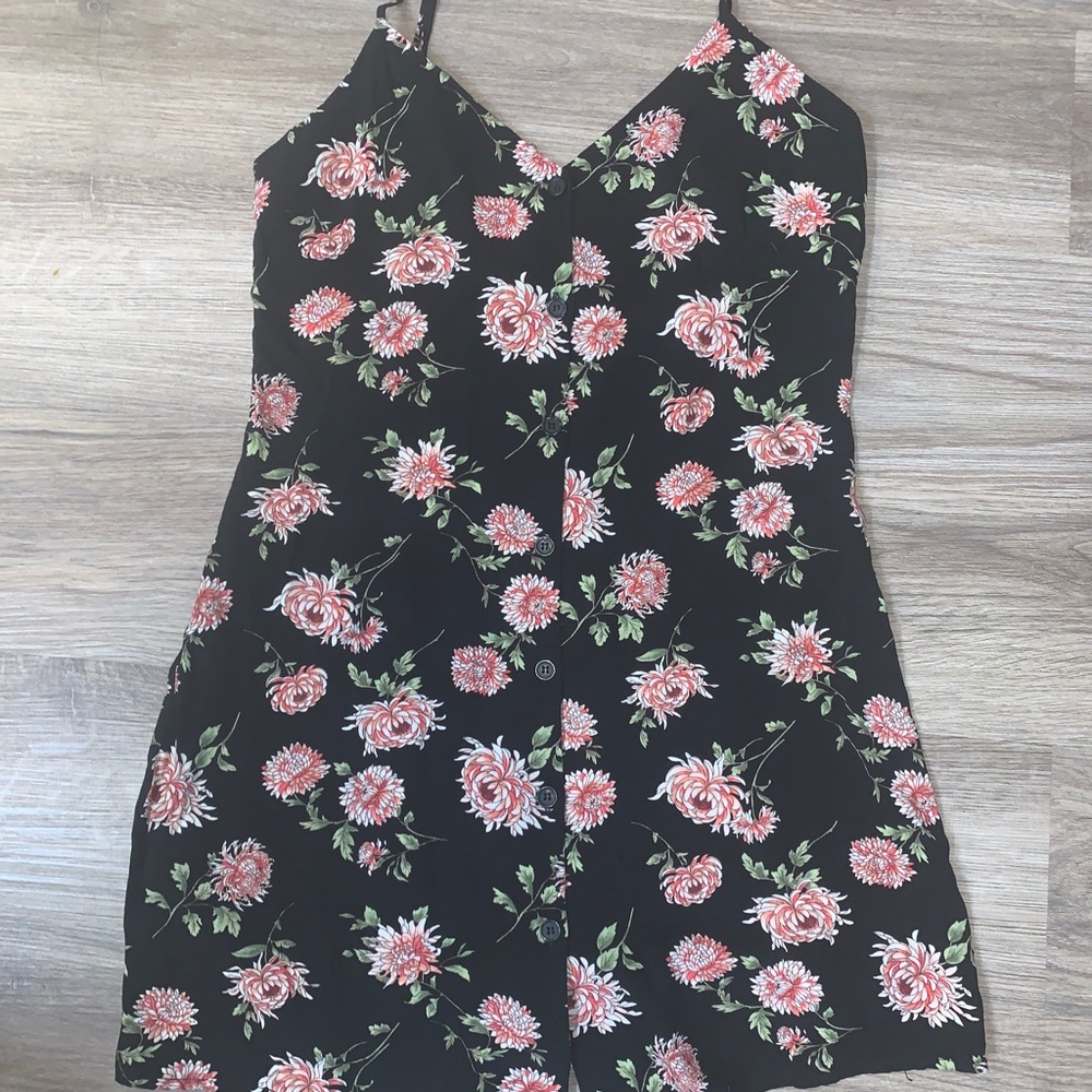 Dress - Picture 4 of 6